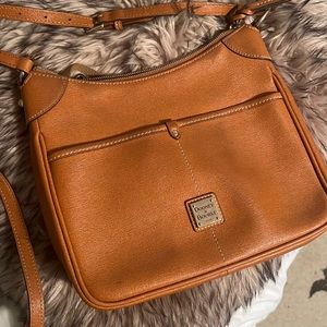 AUTHENTIC Dooney & Bourke Crossbody